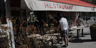 Restaurant in Paris