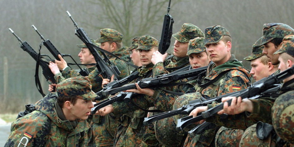Was muss man bei der Bundeswehr tun?