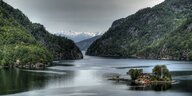 Landschaftsaufnahme von norwegischer Fjordlandschaft