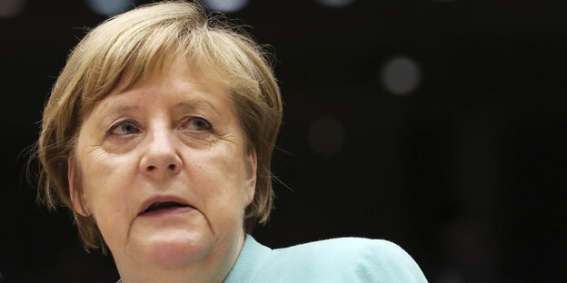 Angela Merkel im Porträt bei ihrer Rede in Brüssel