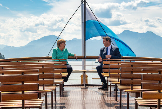 Merkel und Söder in einem Boot Merkel und Söder in einem Boot
