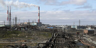 Fabrik in der Arktis.
