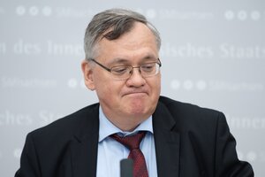 Dirk-Martin Christian, neuer Präsident Landesamt für Verfassungsschutz in Sachsen. Dirk-Martin Christian, neuer Präsident Landesamt für Verfassungsschutz in Sachsen.