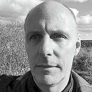 Marc Weiser im Porträt, er ist selbstständiger Konzertveranstalter, Musiker und Künstlerbetreuer Marc Weiser im Porträt, er ist selbstständiger Konzertveranstalter, Musiker und Künstlerbetreuer