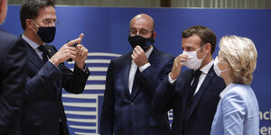 Rutte, Michel, von der Leyen und Macron(von Links) beim EU-Gipfel