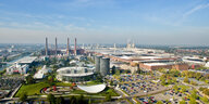 Das Volkswagen-Werk mit der Autostadt Wolfsburg