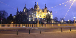 Ein Schloss im Abendlicht