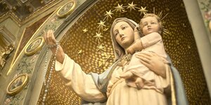 Heiligenfigur Maria mit Jesuskind