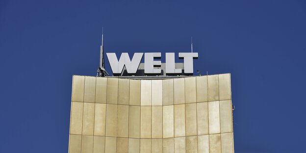 Der Schriftzug "Welt" auf dem Axel-springer Gebäude
