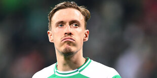 Max Kruse schürzt auf dem Spielfeld die Lippen ein wenig