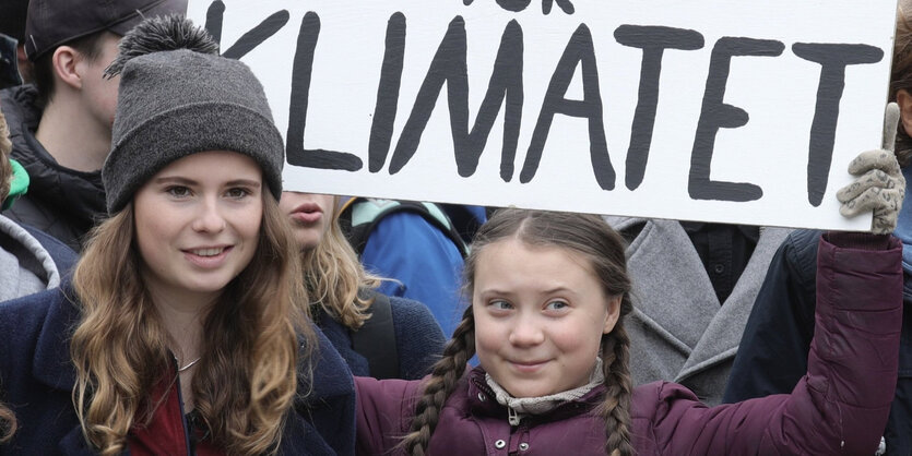 Luisa Neubaer und Greta Thunberg bei einer Demonsration in Berlin