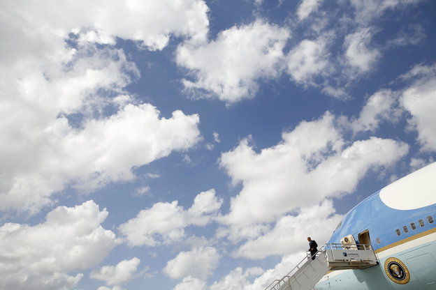 US-Präsident Obama steigt in Miami aus der Air Force One