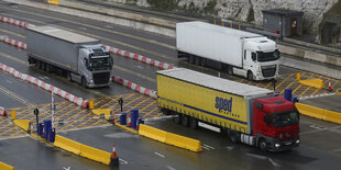 LKW im Hafen