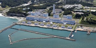 Luftaufnahem des Atomkraftwerkes Fukushima.