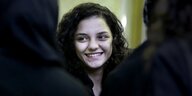 Sanaa Seif, ägyptische Oppositionelle, lacht