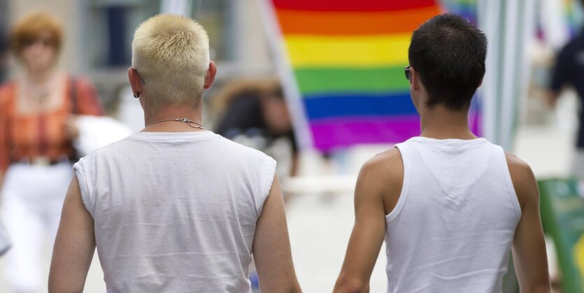 Zwei Männer auf dem CSD