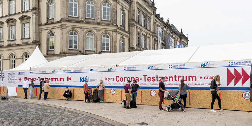 Das Corona-Testzentrum am Hamburger Hauptbahnhof