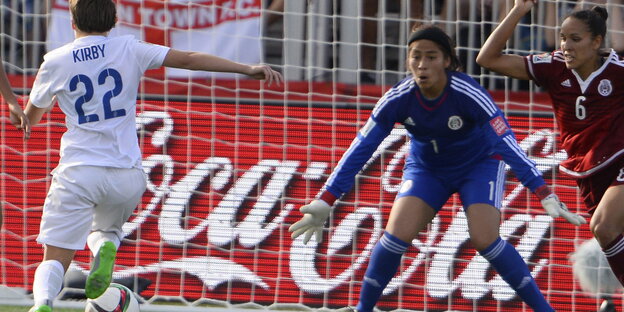 Die englische Spielerin Fran Kirby beim Spiel gegen Mexiko.