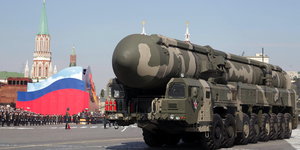 russische Atomrakete auf dem Roten Platz