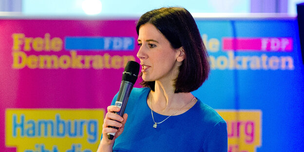 Katja Suding im Februar bei einer Wahlkampfveranstaltung Katja Suding im Februar bei einer Wahlkampfveranstaltung