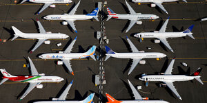 Viele Flugzeuge sind am Boden