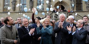 Vereter von Politik, Wissenschaft und Islam feiern die Gründung des Instituts für islamische Theologie in Osnabrück