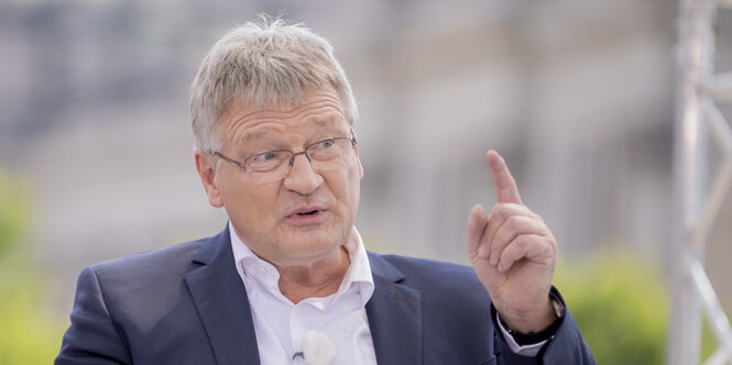 Jörg Meuthen erhebt Zeigefinger