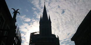 Silhouette des Aachener Doms