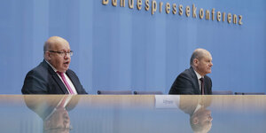 Altmaier und Scholz in der Bundespressekonferenz