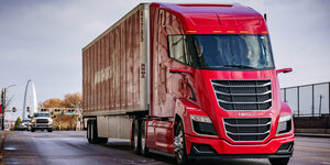 Bild des «Truck Two» des US-Fahrzeughersteller Nikola Motors, der auf mit Wasserstoff betriebene Lkw spezialisiert ist.