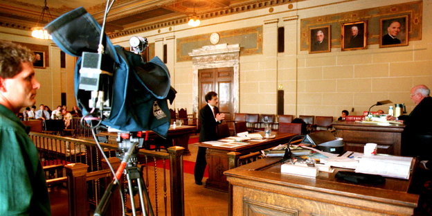 Kamera in einem Gerichtssaal in Albany, USA.