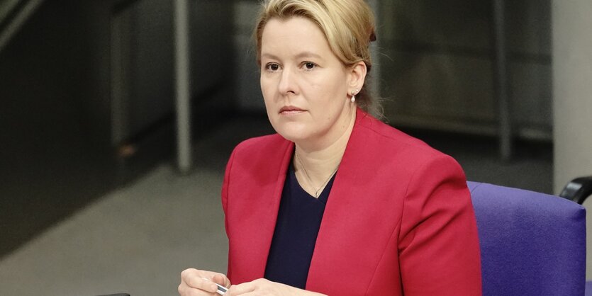 Franziska Giffey sitzt im Bundestag