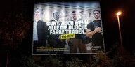 Werbeplakat der Polizei Berlin: "Bunt, auch wenn alle die gleiche Farbe tragen".