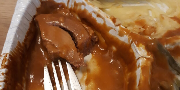Putenrollbraten in Warmhaltebox