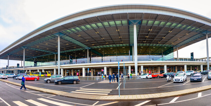 Flughafengebäude Berlin Brandenburg BER , Terminal 1