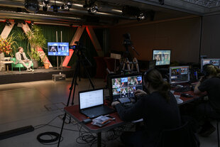 Aufgrund der Corona-Pandemie konnte die diesjährige Preisverleihung leider nur im taz-Kantine-Studio aufgezeichnet werden.