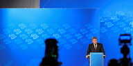 Jörg Meuthen spricht auf dem AfD-Bundesparteitag in Kalkar