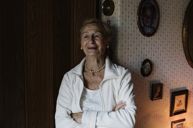 Karin Schilff in ihrem Zuhause fotografiert