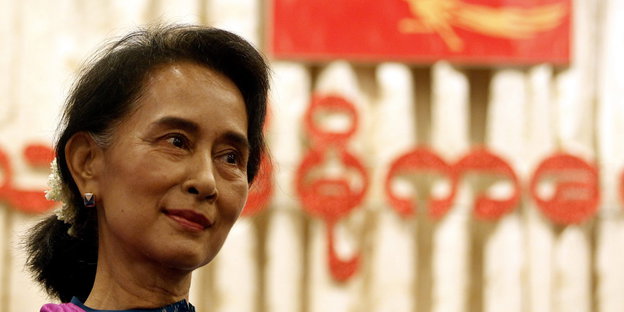 Porträt von Aung San Suu Kyi