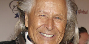 Peter Nygard lacht in die Kamera