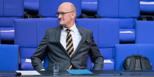 Im Bild ist Frank Pasemann afd während der Sitzung des deutschen Bundestags zu sehen
