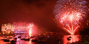 Feuerwerk über der Bucht von Sydney