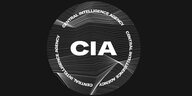 Neues CIA Logo: Weiße Schrift und grauer Hintergrund mit graphischen Wellen in einem Kreis angeordnet