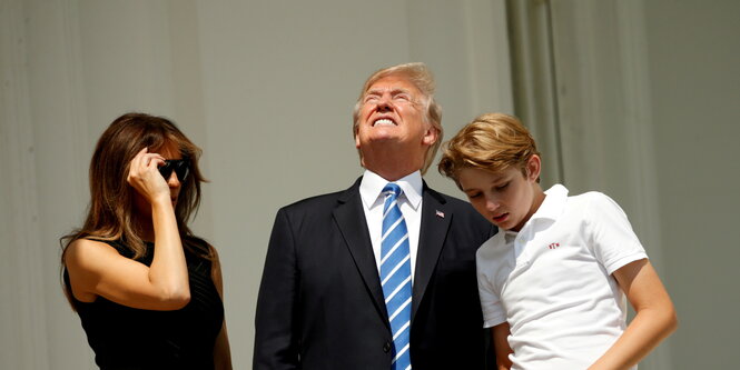 US-Präsident Donald Trump mit Frau und Sohn.