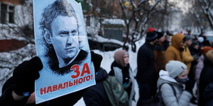 Alexej Nawalny auf dem Plakat eines Unterstützers