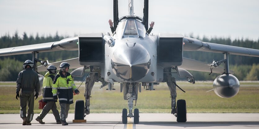 Kampflugzeug auf Fleigerhorst