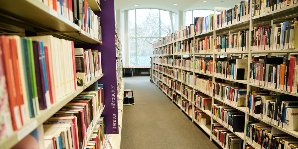 Offentliche Bibliotheken In Berlin Geistige Tankstellen Fur Alle Taz De