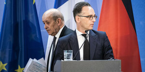 Außenminister Heiko Maas und sein französischer Amtskollege Jean-Yves Le Drian sprechen zu den Medien im Rahmen des Treffens der Aussenminister im E3-Format in der Villa Borsig in Berlin