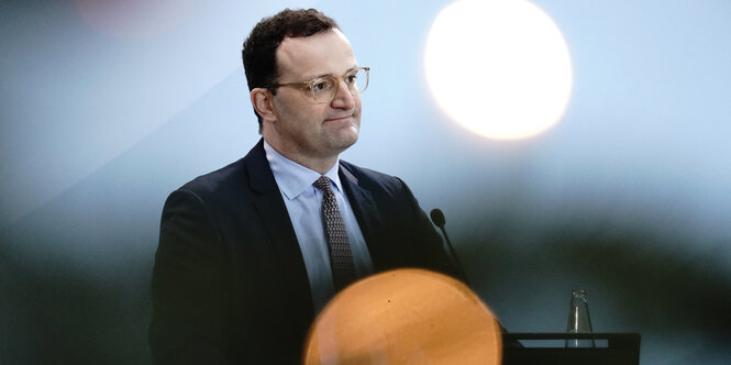 Bundesgesundheitsminister Jens Spahn bei einer Pressekonferenz