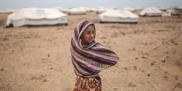 Jemenitisches Mädchen im Lager bei Dschibouti